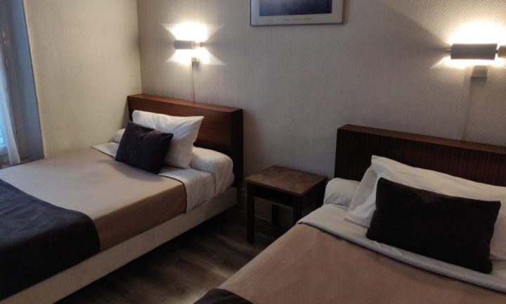 Chambre 2 Lits Douche, Wc – Hotel Du Marché – Paris dedans Douche Autobronzante Paris 15