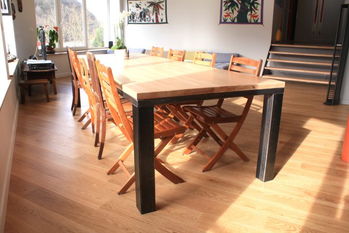 Chambre Enfant Fabriquer Une Table En Bois Tuto Fabriquer serapportantà Table Salle A Manger Bois Metal