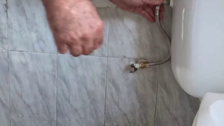 Changer Le Robinet D'Alimentation De Mes Toilettes – تغيير concernant Changer Des Toilettes Changer Le Robinet D'Alimentation De Mes Toilettes – تغيير concernant Changer Des Toilettes