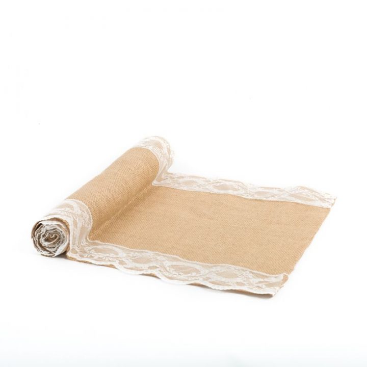 Chemin De Table En Toile De Jute Et Dentelle – Modern Confetti tout Chemin De Table En Toile De Jute