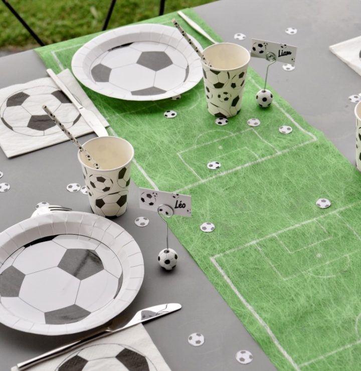 Chemin De Table Football En Intissé 5 M : Achat Chemins De à Chemin De Table Foot