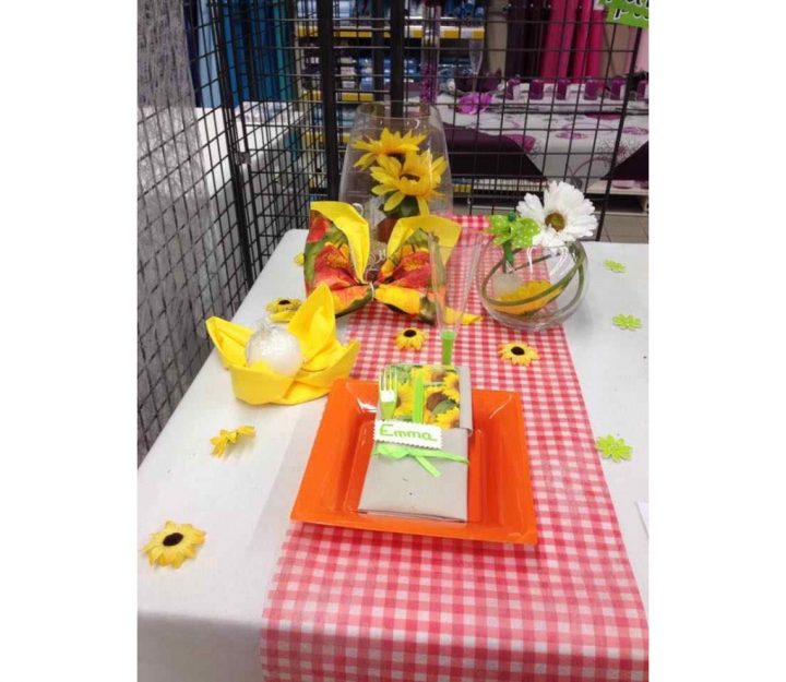 Chemin De Table Intissé Motif Vichy – 0.28X5M – Rouge – Le avec Chemin De Table Intissé Rouge