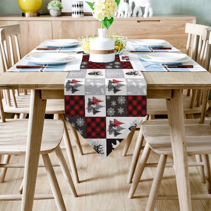Chemin De Table Noël Carreaux | Déco De Table | Runner dedans Chemin De Table Scandinave