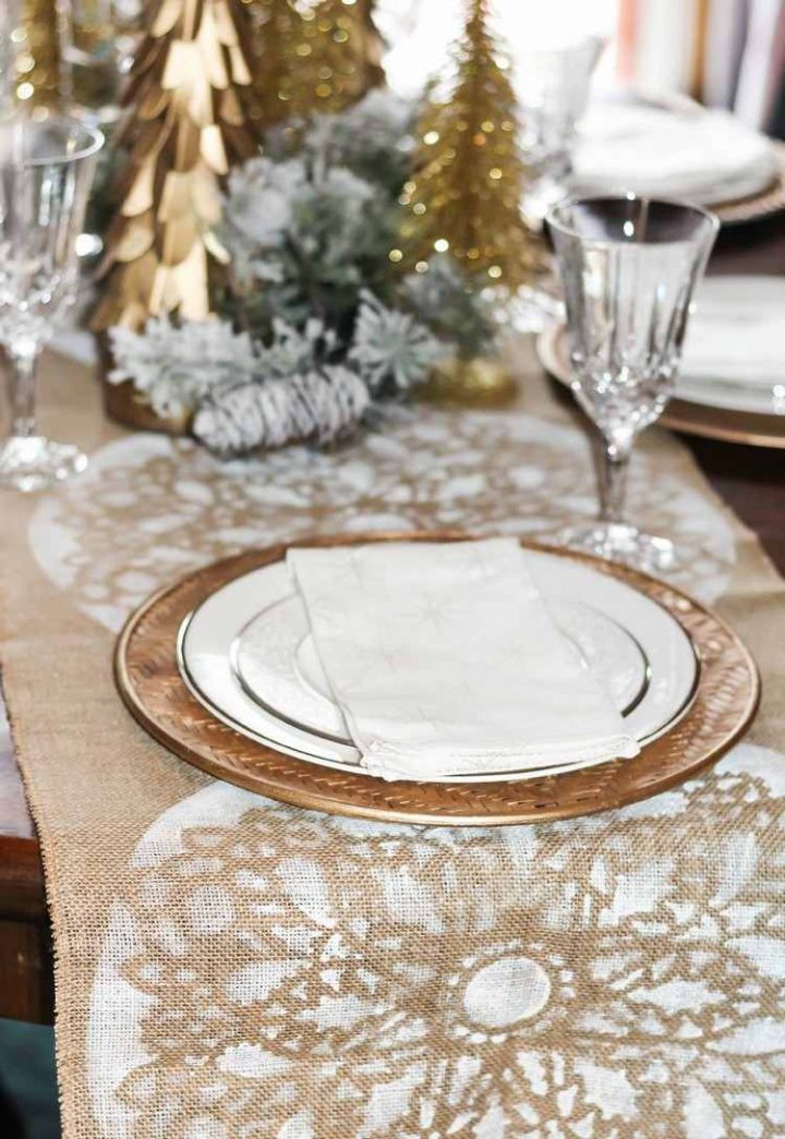 Chemin De Table Toile De Jute Pour Booster Votre Décoration à Chemin De Table Toile De Jute Pas Cher