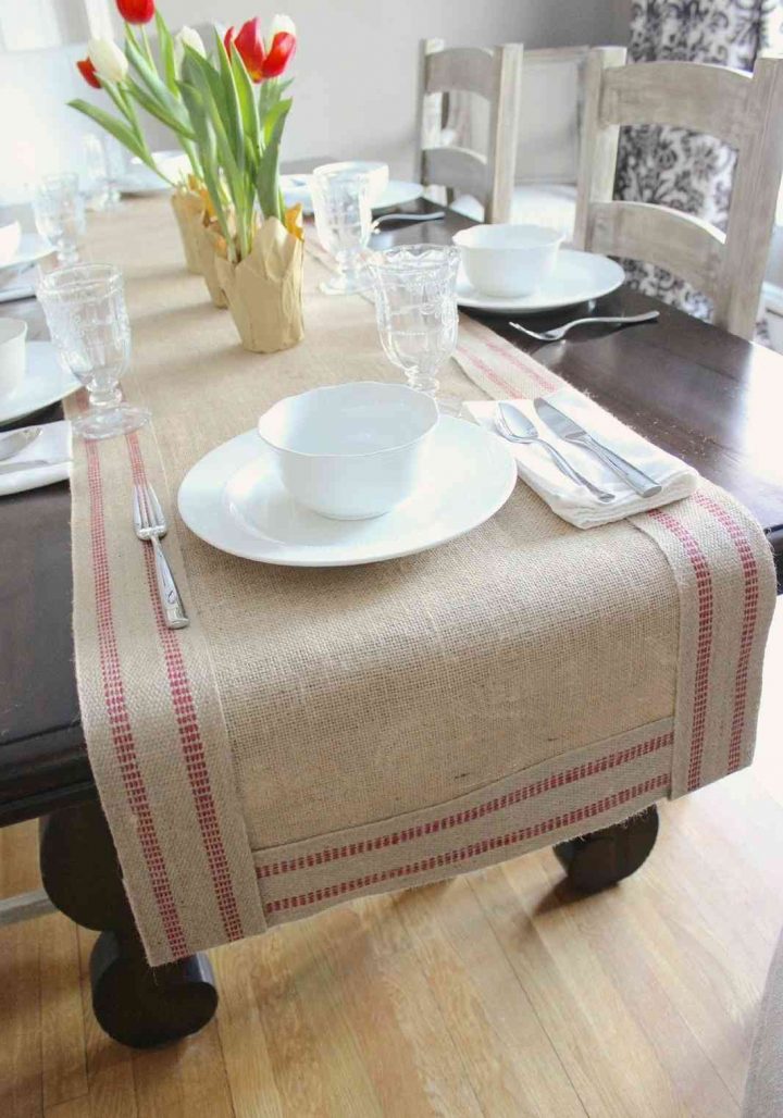 Chemin De Table Toile De Jute Pour Booster Votre Décoration dedans Chemin De Table Toile De Jute Pas Cher