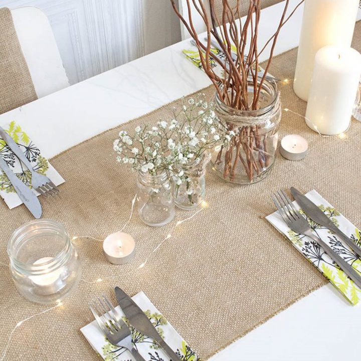 Chemin De Table Toile De Jute Rustique | Holly Party pour Chemin De Table Etoile