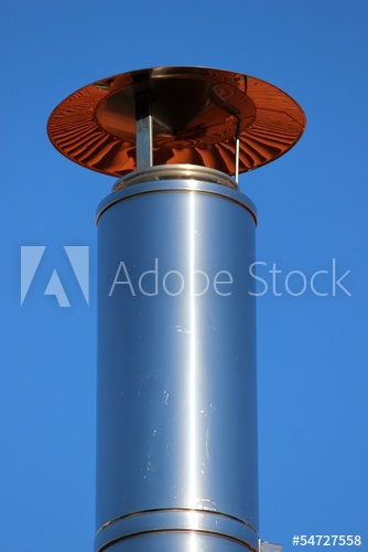 "Cheminée En Inox Et Son Chapeau Pare-Pluie" Photo Libre pour Chapeau De Cheminée Inox