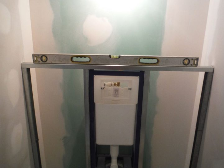 Coffrage Wc Suspendu pour Habillage Toilette Suspendu