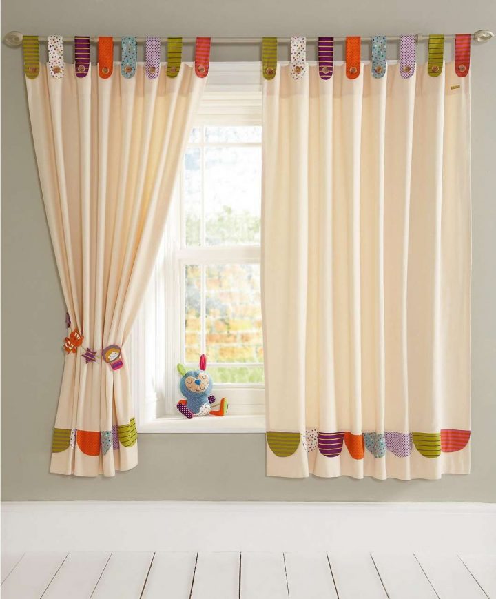 Colourful Tab Top Curtains For Kids Bedroom And Nursery à Rideaux À Pattes