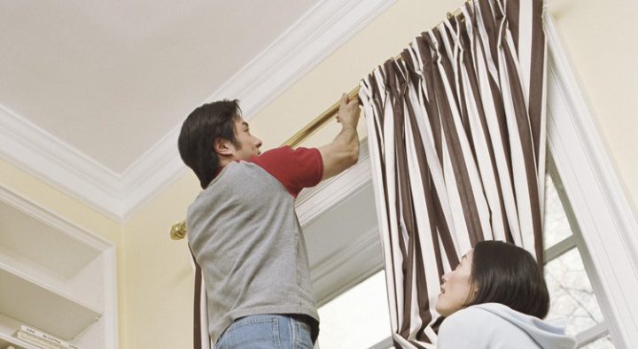 Conseils Pratiques : Installer Une Tringle À Rideaux Sans pour Tringle De Rideau Sans Percer