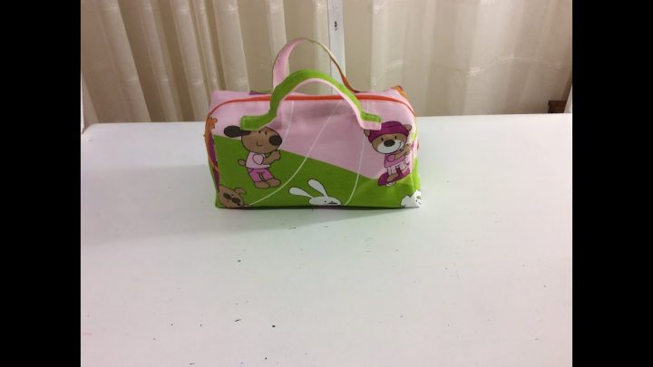 Couture Madalena Coudre Une Trousse De Toilette Pour tout Modele Trousse De Toilette
