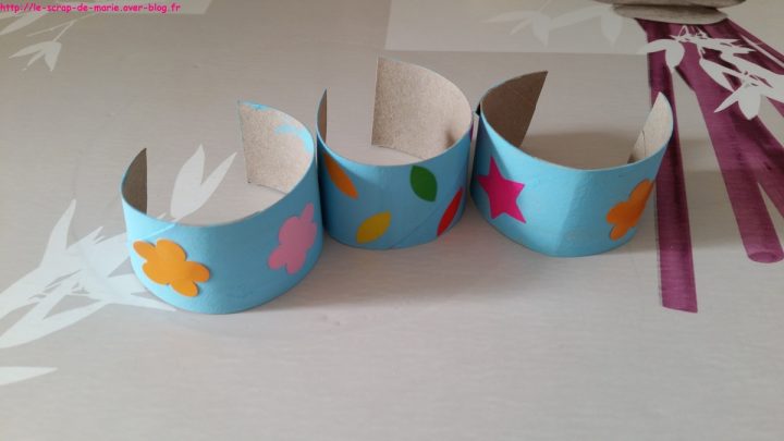 Création De Bracelets En Rouleau De Papier Wc encequiconcerne Creation Avec Rouleau Papier Toilette