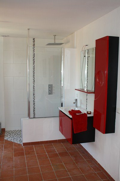 Creation Dune Douche Italienne A Luynes – Plombier encequiconcerne Douche Italienne Maçonnée