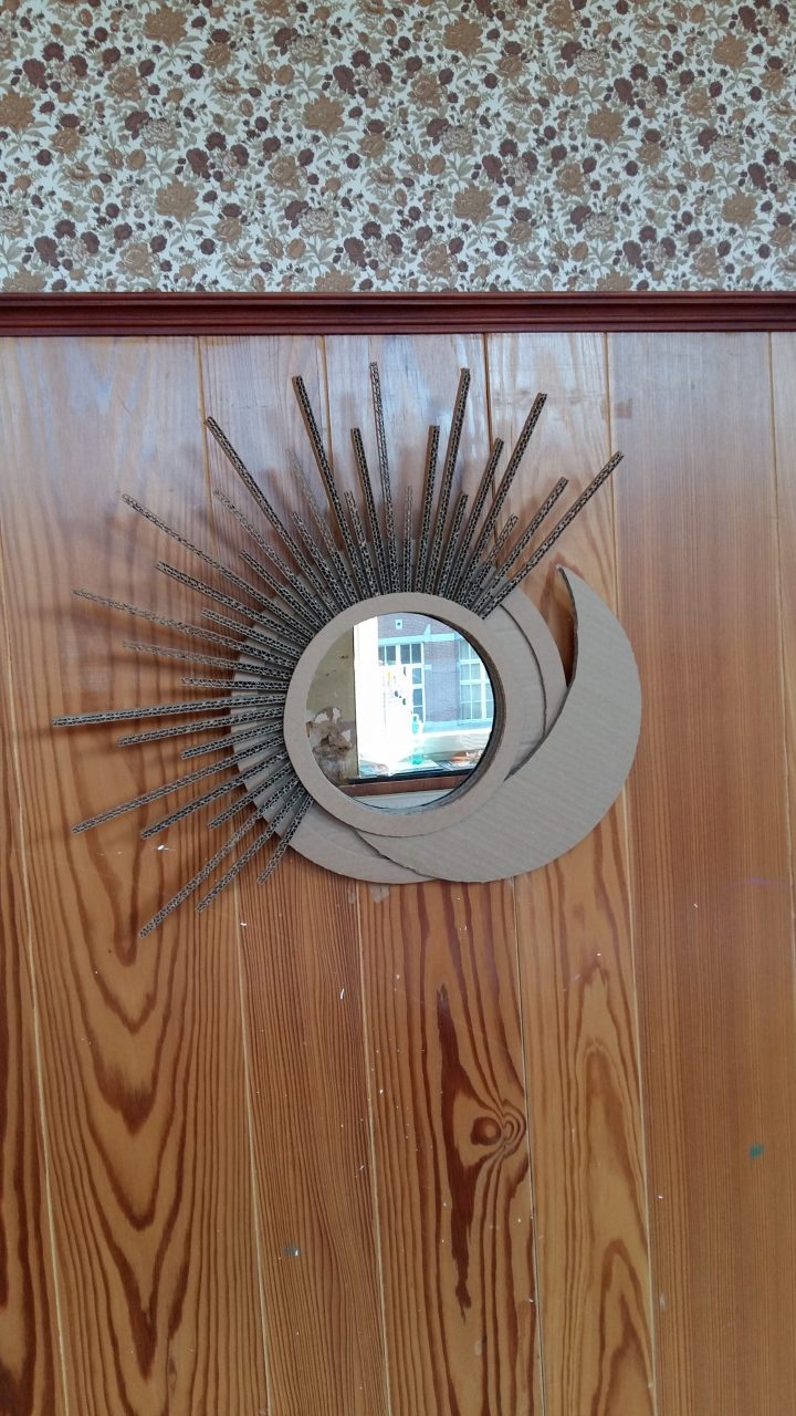 Créativité Sur Le Carton encequiconcerne Cheminée En Carton Fiche Technique