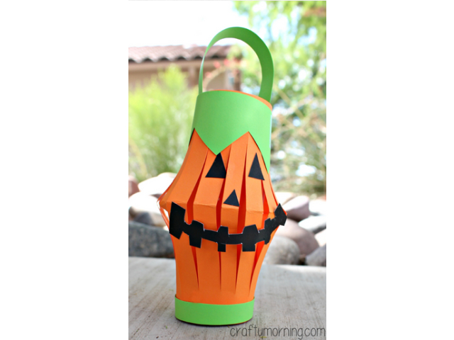 Découvrez 27 Petits Bricolages D'Halloween Avec Des tout Bricolage Halloween Avec Rouleau Papier Toilette Découvrez 27 Petits Bricolages D'Halloween Avec Des tout Bricolage Halloween Avec Rouleau Papier Toilette