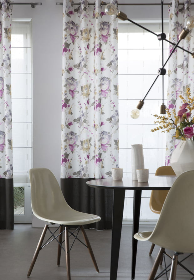 Des Rideaux À Oeillets Fleuris destiné Rideaux Fleuris