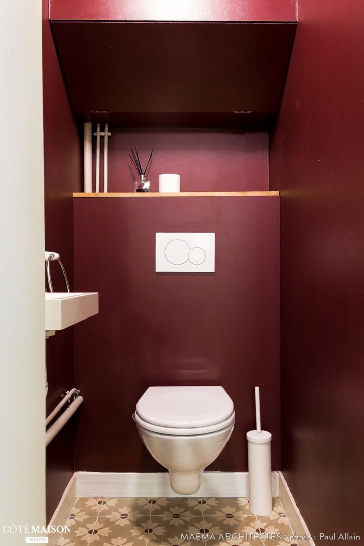 Des Toilettes Prunes Qui Ose Les Carreaux De Ciments Gris avec Produit Pour Déboucher Les Toilettes Des Toilettes Prunes Qui Ose Les Carreaux De Ciments Gris avec Produit Pour Déboucher Les Toilettes