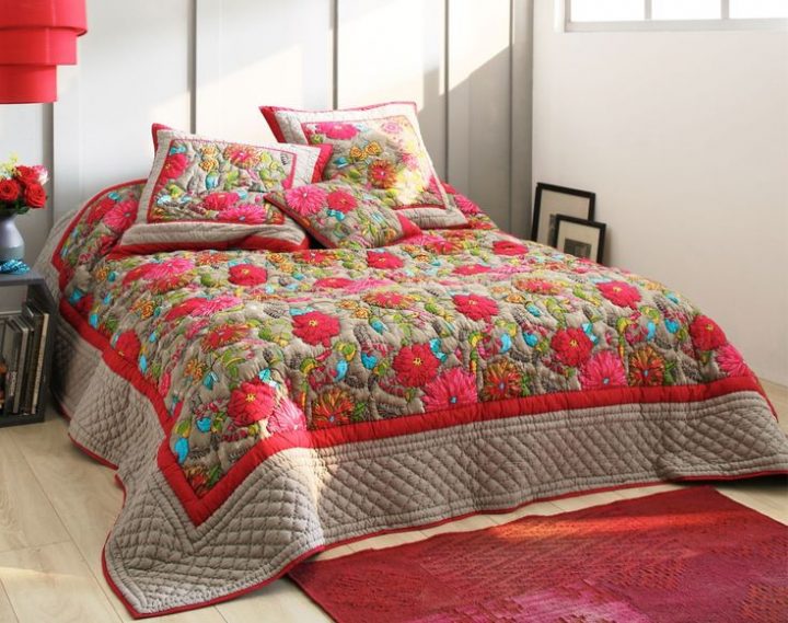 Dessus De Lit Boutis Eurodif (Avec Images) | Dessus De Lit tout Rideaux Eurodif