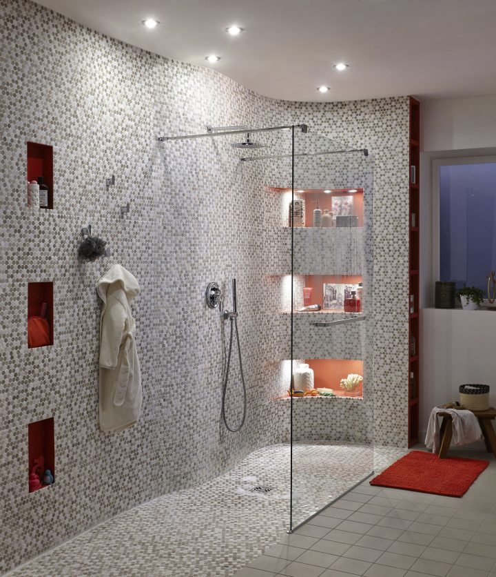 Douche À L'Italienne Agrémentée De Mosaïque En Marbre destiné Mosaique Pour Receveur De Douche Douche À L'Italienne Agrémentée De Mosaïque En Marbre destiné Mosaique Pour Receveur De Douche