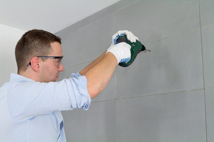 Douche À L'Italienne : Poser La Colonne De Douche | Diy Family à Paroi De Douche Sans Percer Douche À L'Italienne : Poser La Colonne De Douche | Diy Family à Paroi De Douche Sans Percer