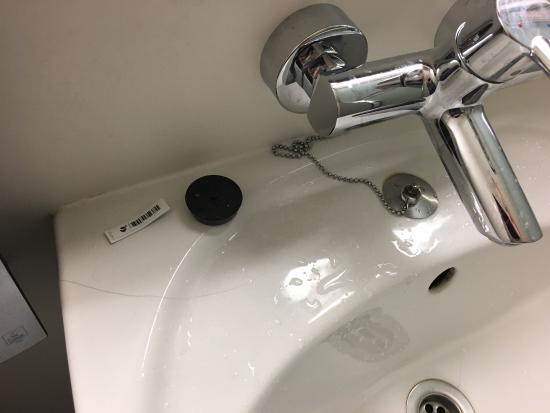 Douche Bouché Toilette Pour Enfant Telle Mn Bas Lavabos encequiconcerne Toilettes Bouchés