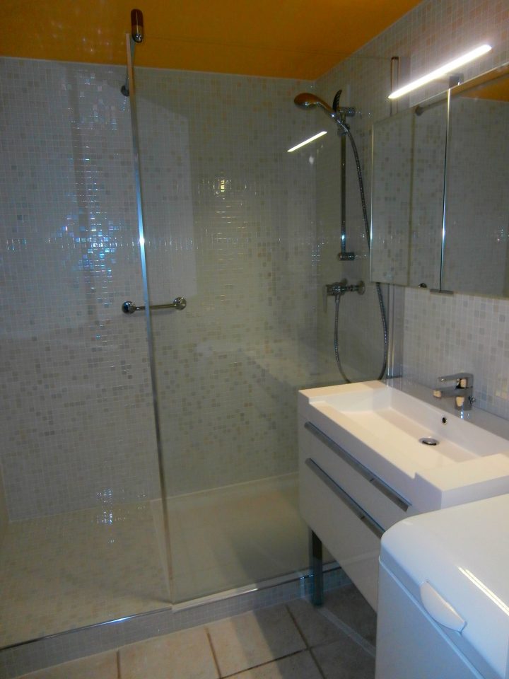Douche Rénovée – Chantier Sur Fréjus avec Douche Chantier Douche Rénovée – Chantier Sur Fréjus avec Douche Chantier