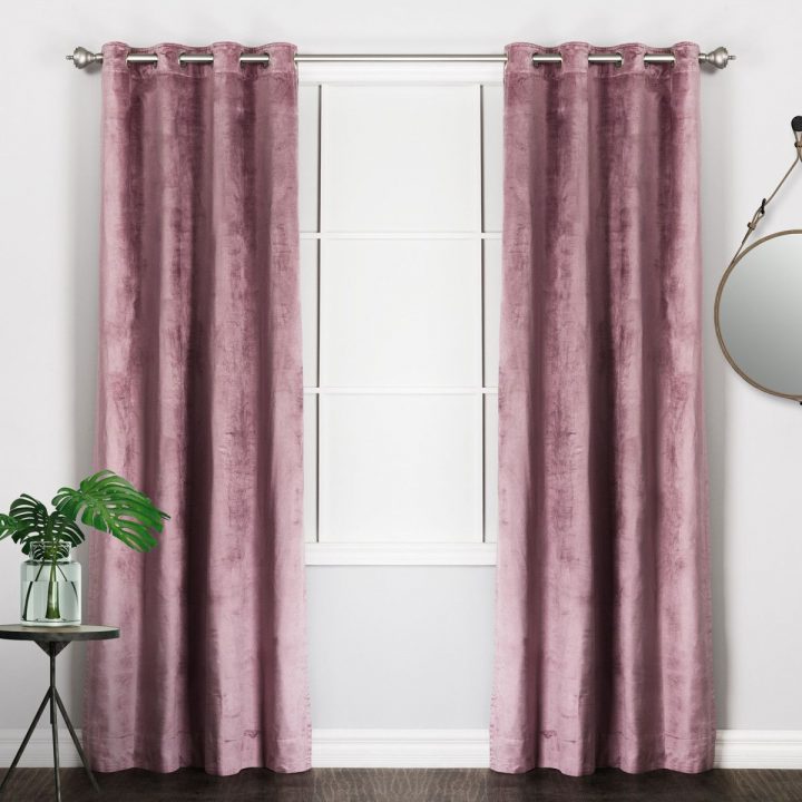 Épinglé Par Sylvie Boivin Sur À Acheter | Rideaux Pret A avec Rideaux À Poser Sur Fenêtres