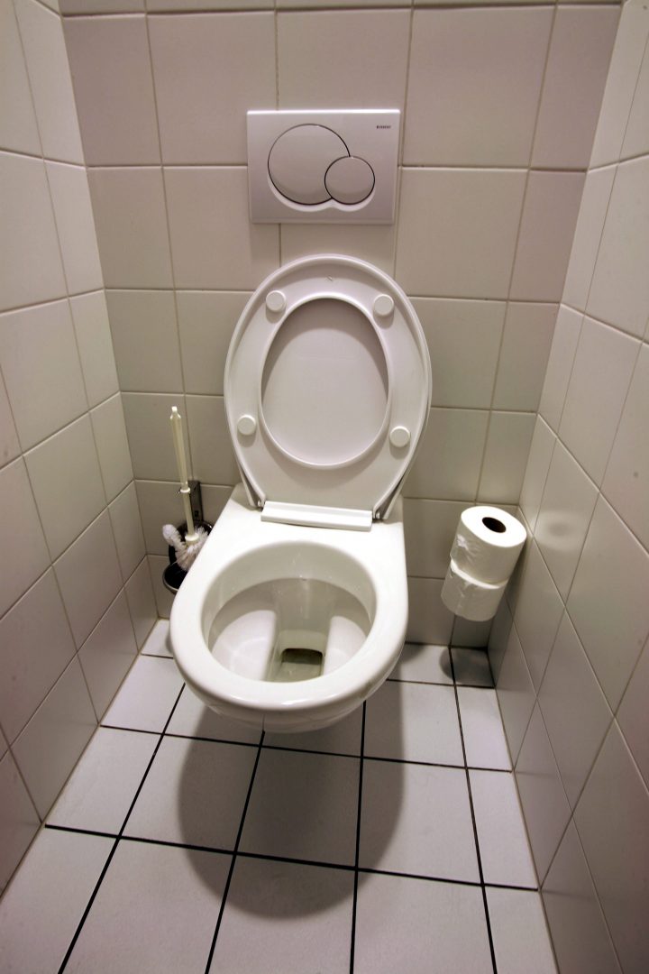 File:toilettes Mg 3872B – Wikimedia Commons à Cuvette Toilette Original