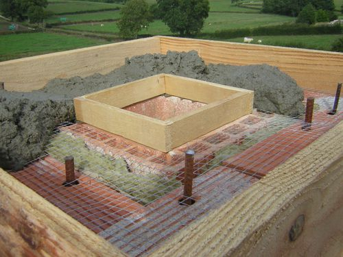 Finition De La Cheminée – Rénovation D'Une Fermette En tout Chapeau De Cheminée Béton