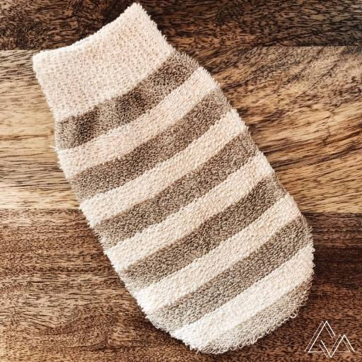 Gant De Toilette Exfoliant Pour Le Corps – Mes Courses En Vrac encequiconcerne Gant De Toilette Hygiène