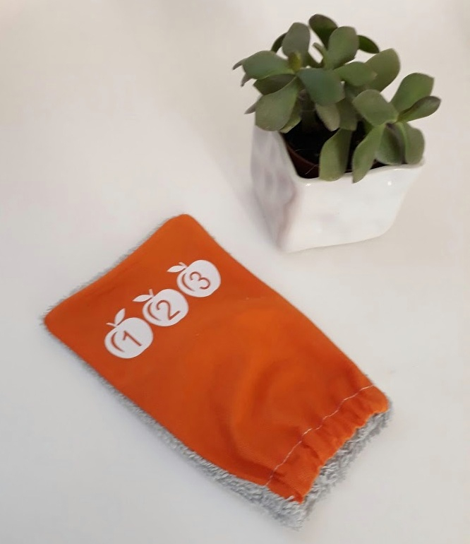 Gant De Toilette Pour Les Enfants Hauts Comme 3 Pommes encequiconcerne Gant De Toilette Pour Enfant