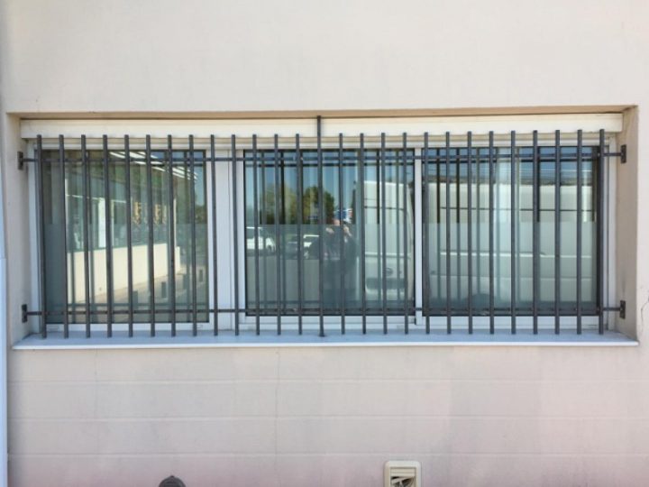 Grilles – Rideaux Metaliques – Portes Roulantes – Grille serapportantà Rideaux Sur Mesure Bordeaux