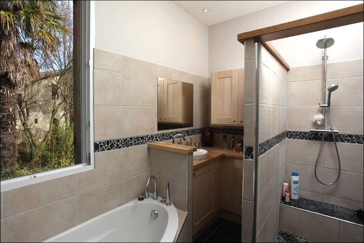 Idee Salle De Bain Italienne L Gant Douche Italienne Wedi concernant Modèle De Salle De Bain Avec Douche Italienne