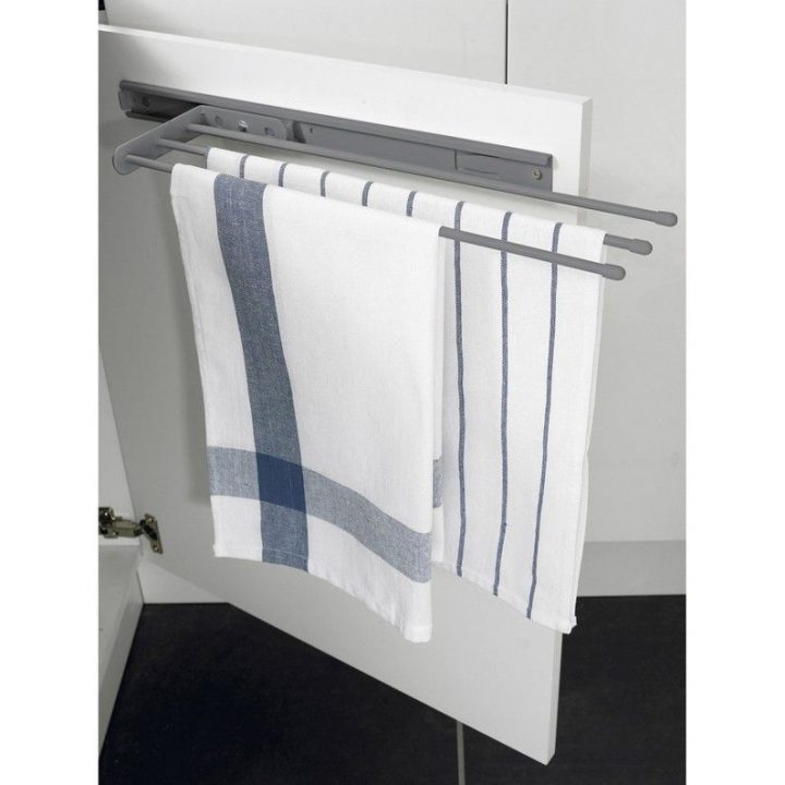 Image Porte Torchon De Laetitia Guilbaud Du Tableau Deco concernant Accessoires Cheminée Leroy Merlin