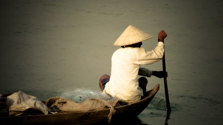 Le Chapeau Traditionnel Chinois – Hatterstyles concernant Chapeau Chinois Cheminée