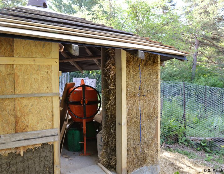 Le Poulailler Du Centre Terre Vivante à Chemin Du Poulailler