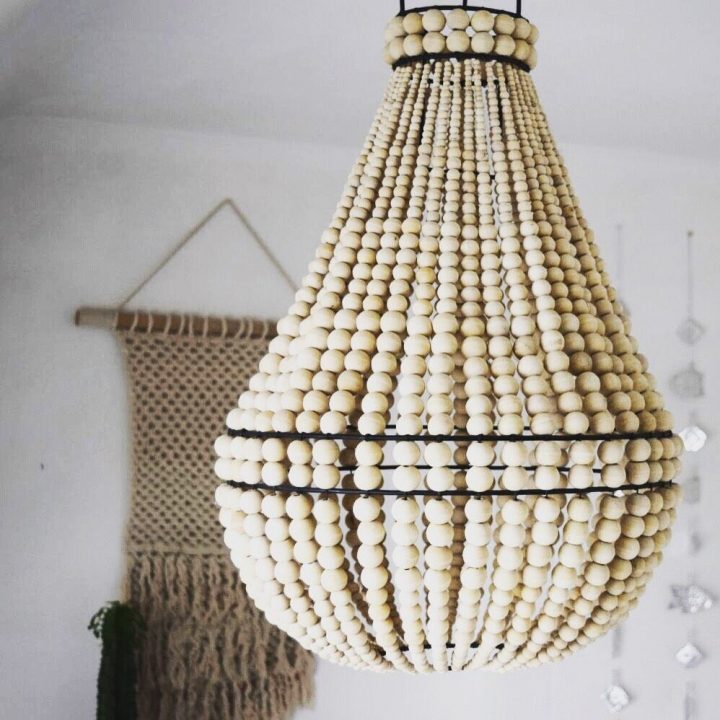 Le Produit Lustre Perle De Bois Est Vendu Par Beaj Store encequiconcerne Rideau De Perles De Bois Provençaux