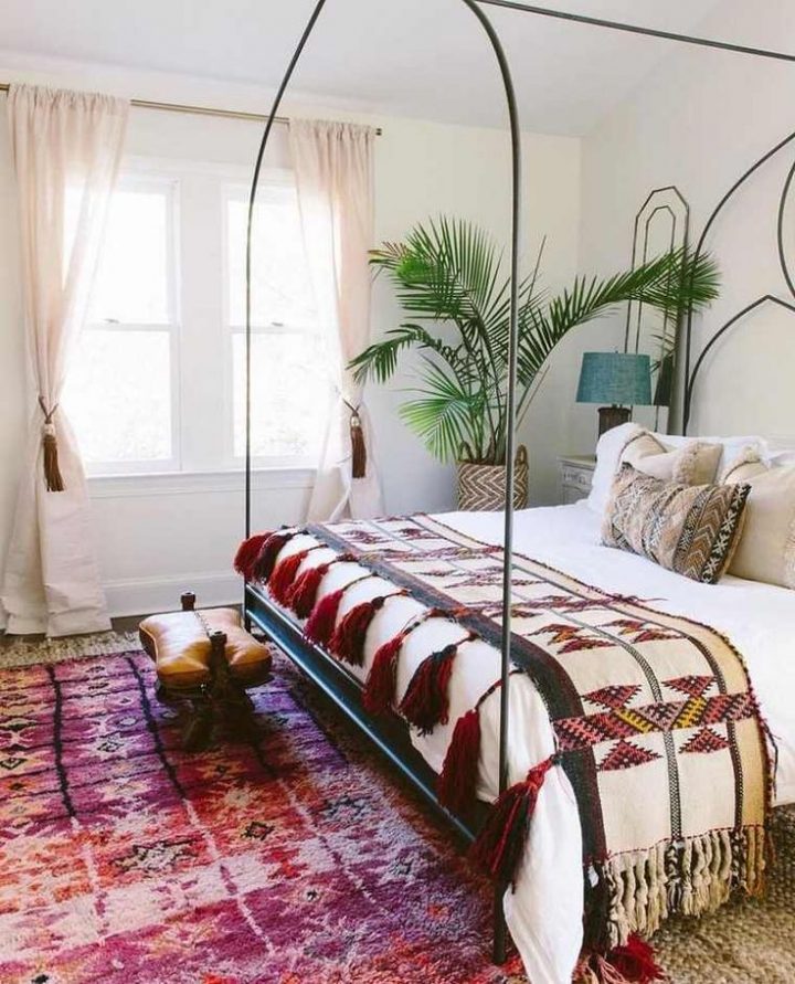 Le Style Bohème S'Invite Dans La Chambre À Coucher Et Joue tout Rideaux Style Boheme Le Style Bohème S'Invite Dans La Chambre À Coucher Et Joue tout Rideaux Style Boheme