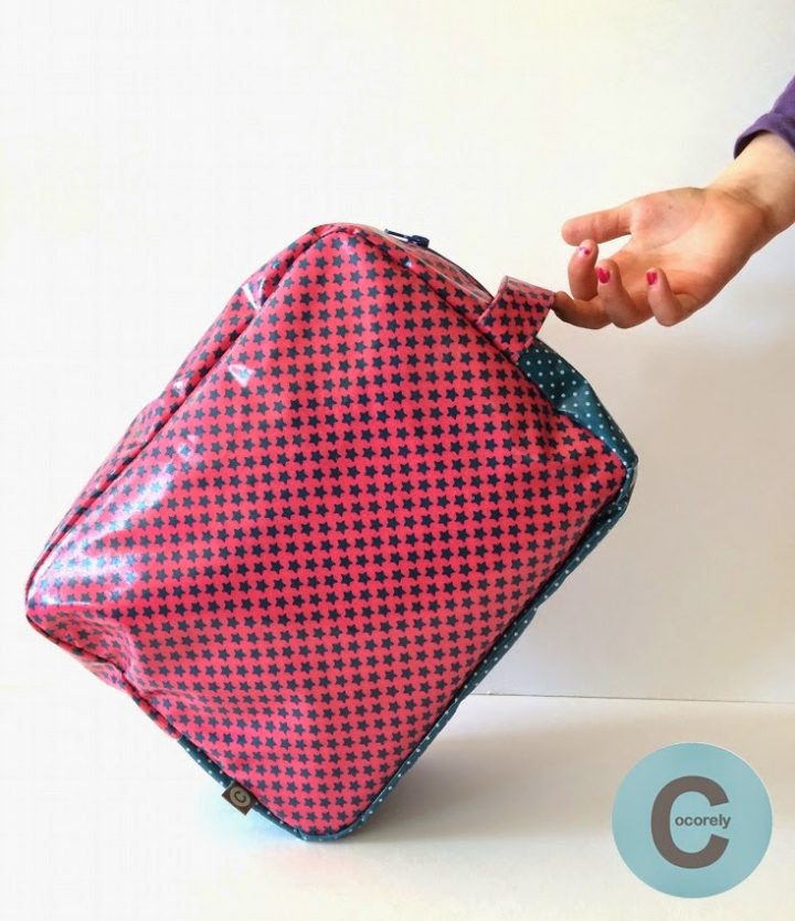 Les Fåntåisies De Cocorely: Tuto Trousse De Toilette dedans Trousse De Toilette Crochet