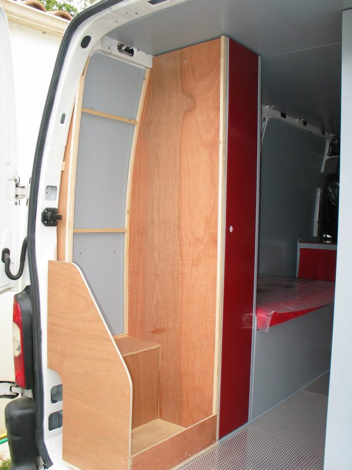 Les Meubles Sont Démontables – Aménager Un Camping Car En pour Cabine De Douche Camping Car Les Meubles Sont Démontables – Aménager Un Camping Car En pour Cabine De Douche Camping Car