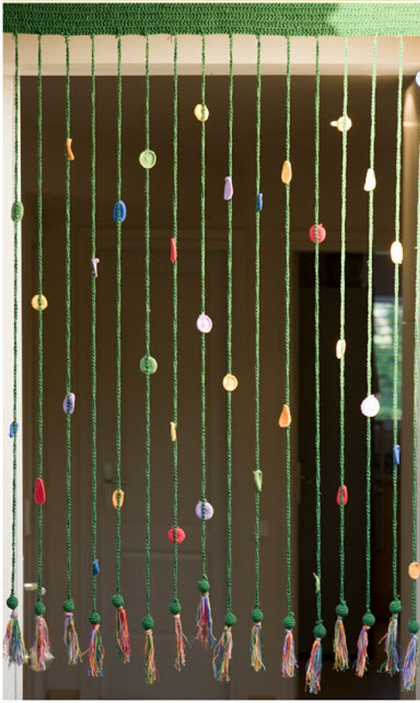 L'Été Est Arrivé Sur Le Balcon Et La Porte D'Entrée Des encequiconcerne Rideaux De Porte D Entrée