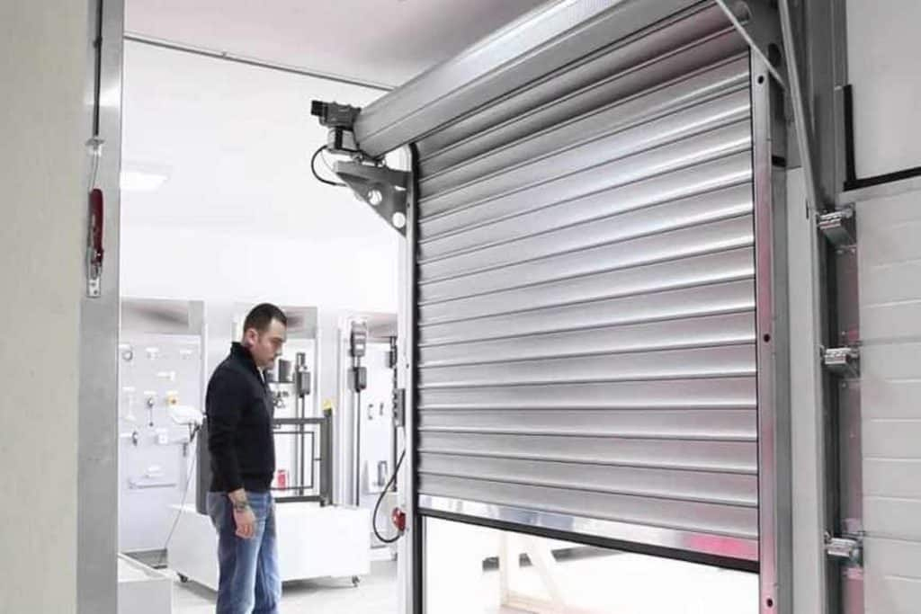 Motorisation Volet Roulant , Rideau Métallique Et Portail concernant Rideau Metallique Electrique Motorisation Volet Roulant , Rideau Métallique Et Portail concernant Rideau Metallique Electrique