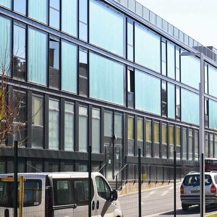 Murs Rideaux | Façades Vitrées Ysofa tout Rideau Persienne