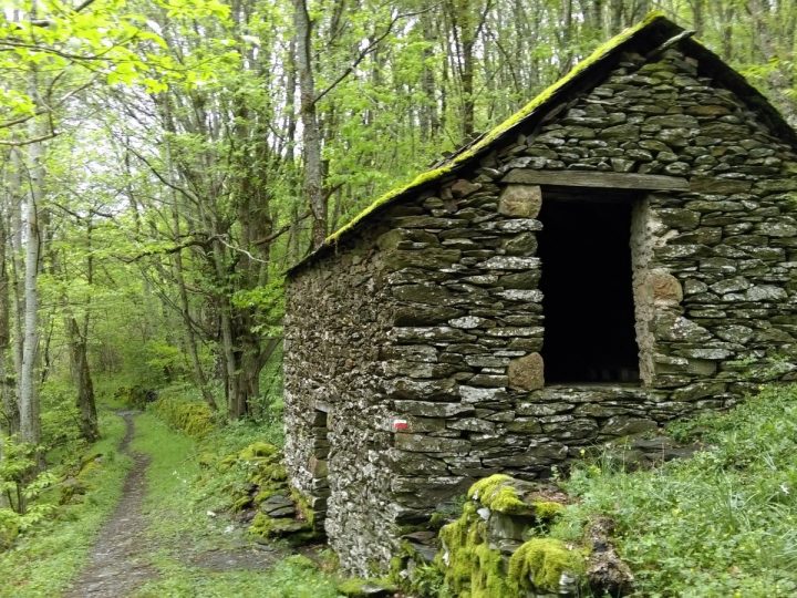Occitanie-Rando – Les Randonnées Itinérantes – Chemin De avec Chemin De Stevenson Hébergement