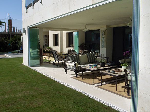 Panneaux De Verre Repliables Panoramiques Sur Aix En intérieur Rideau De Verre Pour Balcon