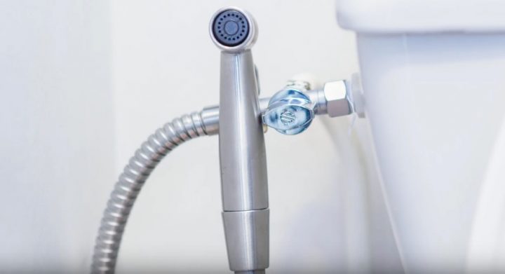 Papier Toilette Zéro Déchet : 5 Alternatives Écologiques encequiconcerne Toilette Avec Jet D Eau