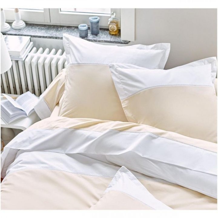 Parure De Lit Chambord – Taille : 260X240 Cm | Housse De encequiconcerne Rideaux Petite Taille