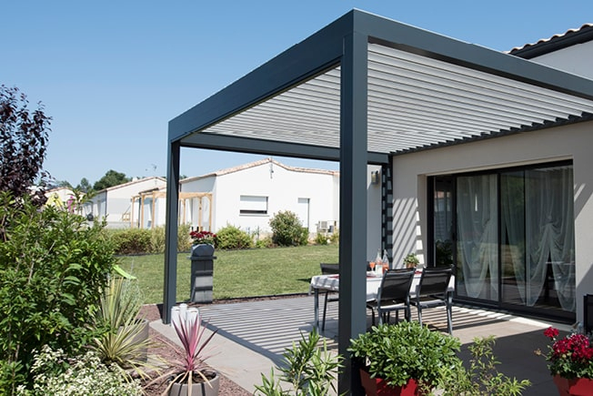 Pergola Bioclimatik – Gustave Rideau dedans Veranda Rideau Pergola Bioclimatique