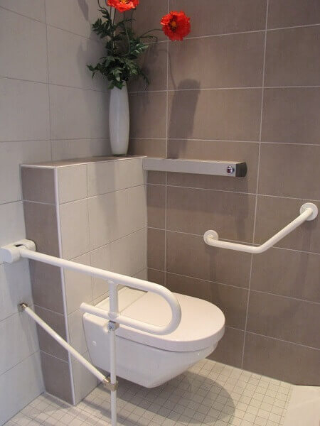 Photos De Wc Handicapés – Mon-Wc concernant Toilettes Handicapés