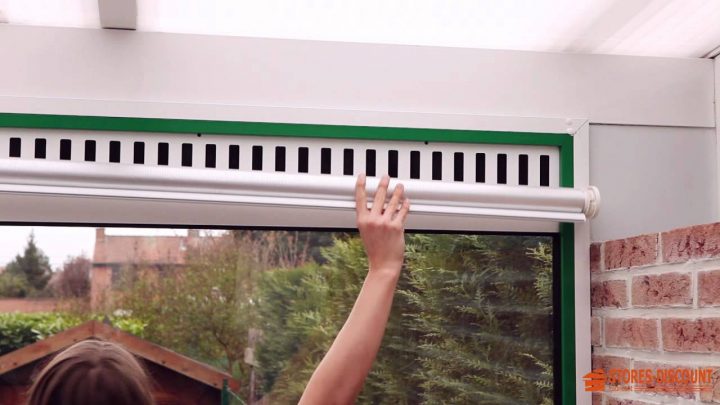 Pose D'Un Store Enrouleur Dans Une Véranda : Comment Faire dedans Store Rideau Leroy Merlin Pose D'Un Store Enrouleur Dans Une Véranda : Comment Faire dedans Store Rideau Leroy Merlin